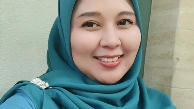 Pengawas Keamanan Pangan Dinas Kesehatan Kabupaten Subang & Mahasiswa S2 Ilmu Kesehatan Masyarakat Universitas Indonesia Maju, Tina Agustina, S.Kep